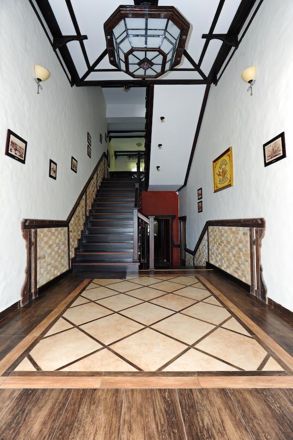 Zolota Forel Hotel Korostov Dış mekan fotoğraf